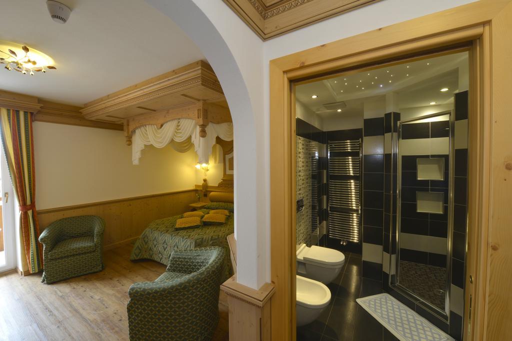 La Torretta Hotel Passo del Tonale Exterior photo
