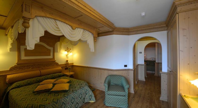 La Torretta Hotel Passo del Tonale Room photo