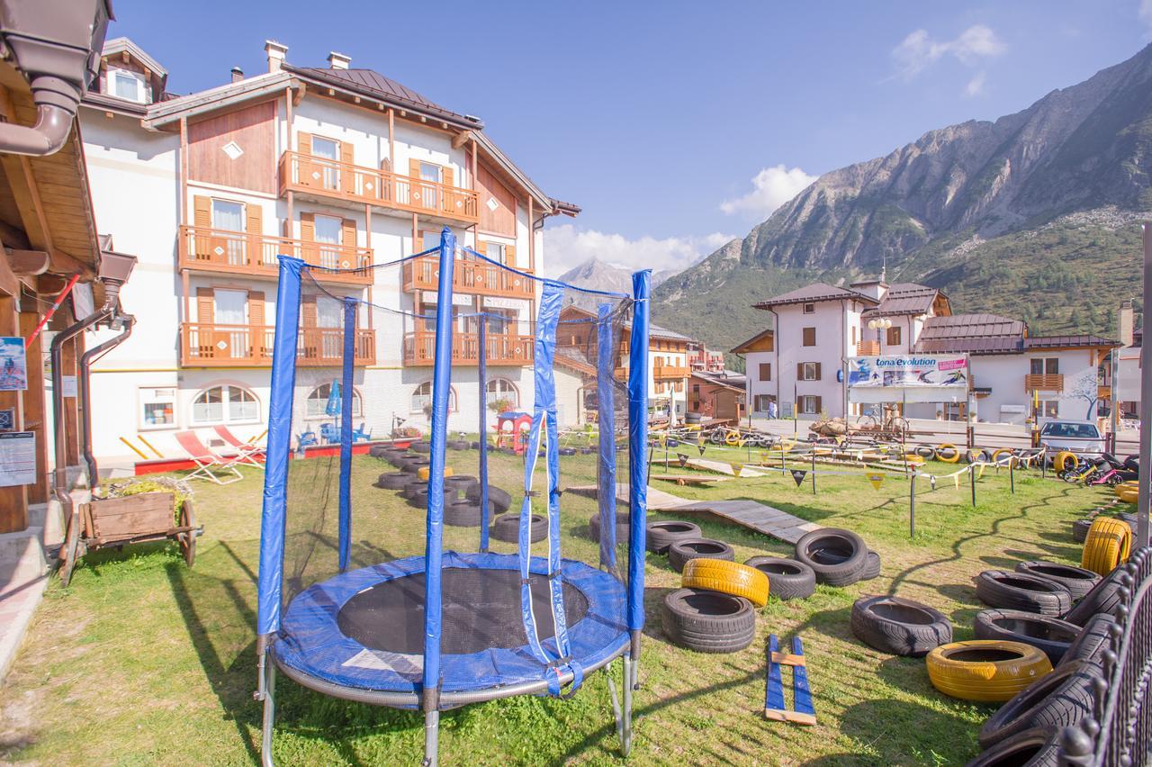 La Torretta Hotel Passo del Tonale Exterior photo
