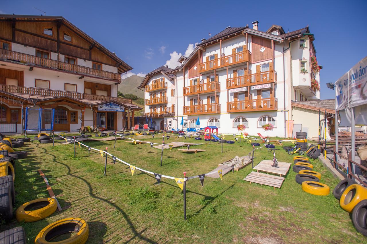 La Torretta Hotel Passo del Tonale Exterior photo